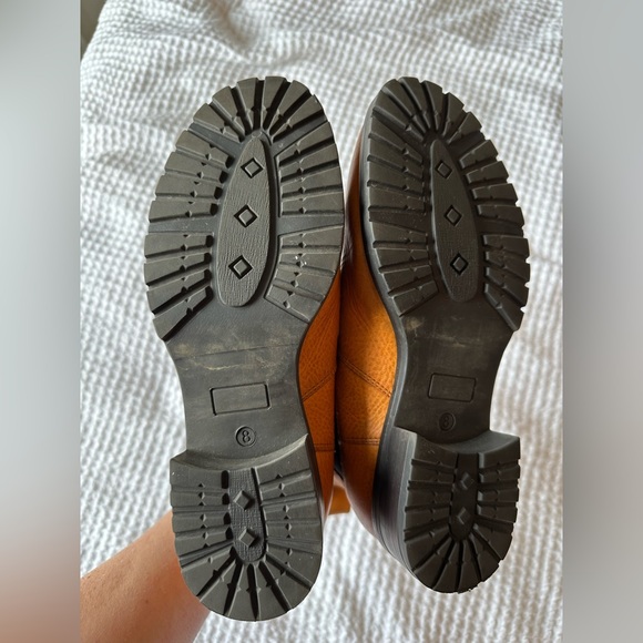 Duluth Trading Co Lifetime Leather Chelsea Boots 8 - Picture 7 of 9